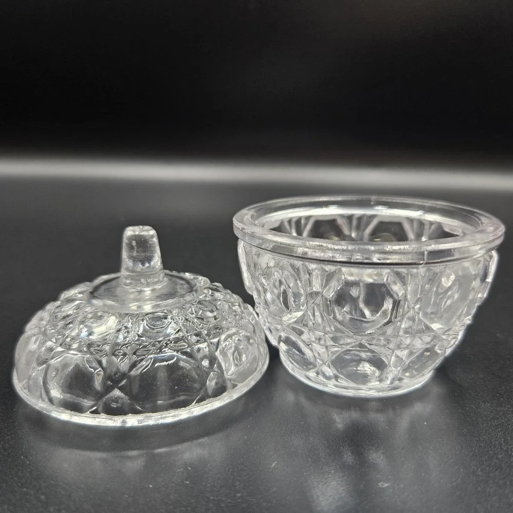 VTG MCM Cut Crystal Glass Lidded Sugar/Condiment Jar‎ Apple Elegant Cottagecore